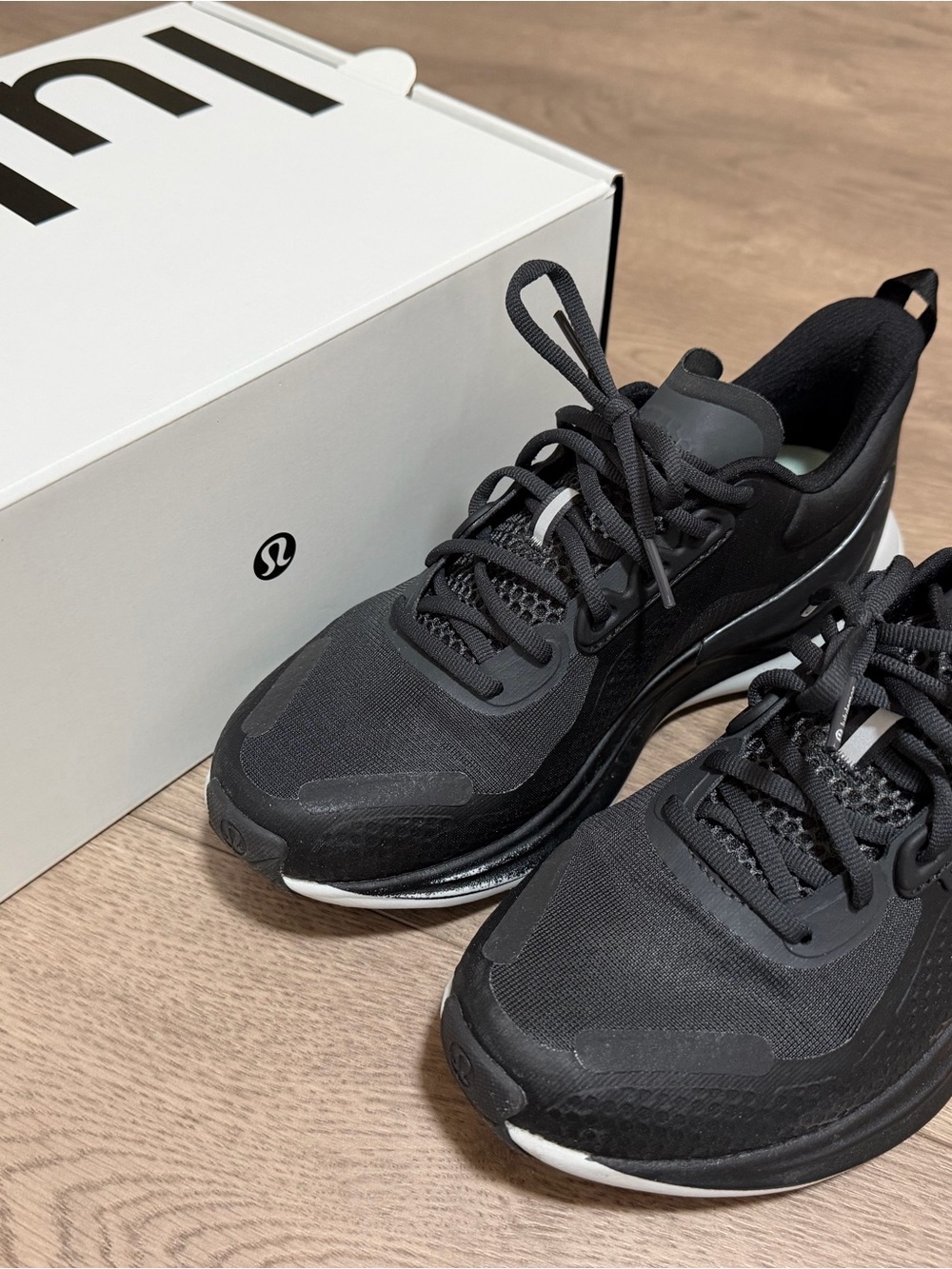 Lululemon Women’s BLISSFEEL TRAIL RUN Running Shoes Black